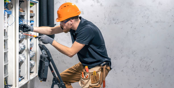 Professional Electrician in Gardiner, ME